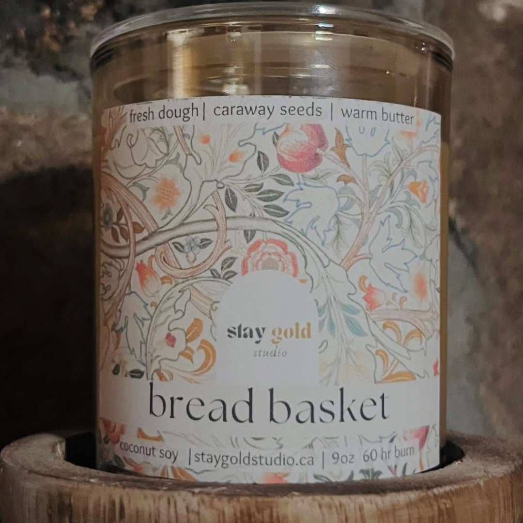Bread-scented Candle
