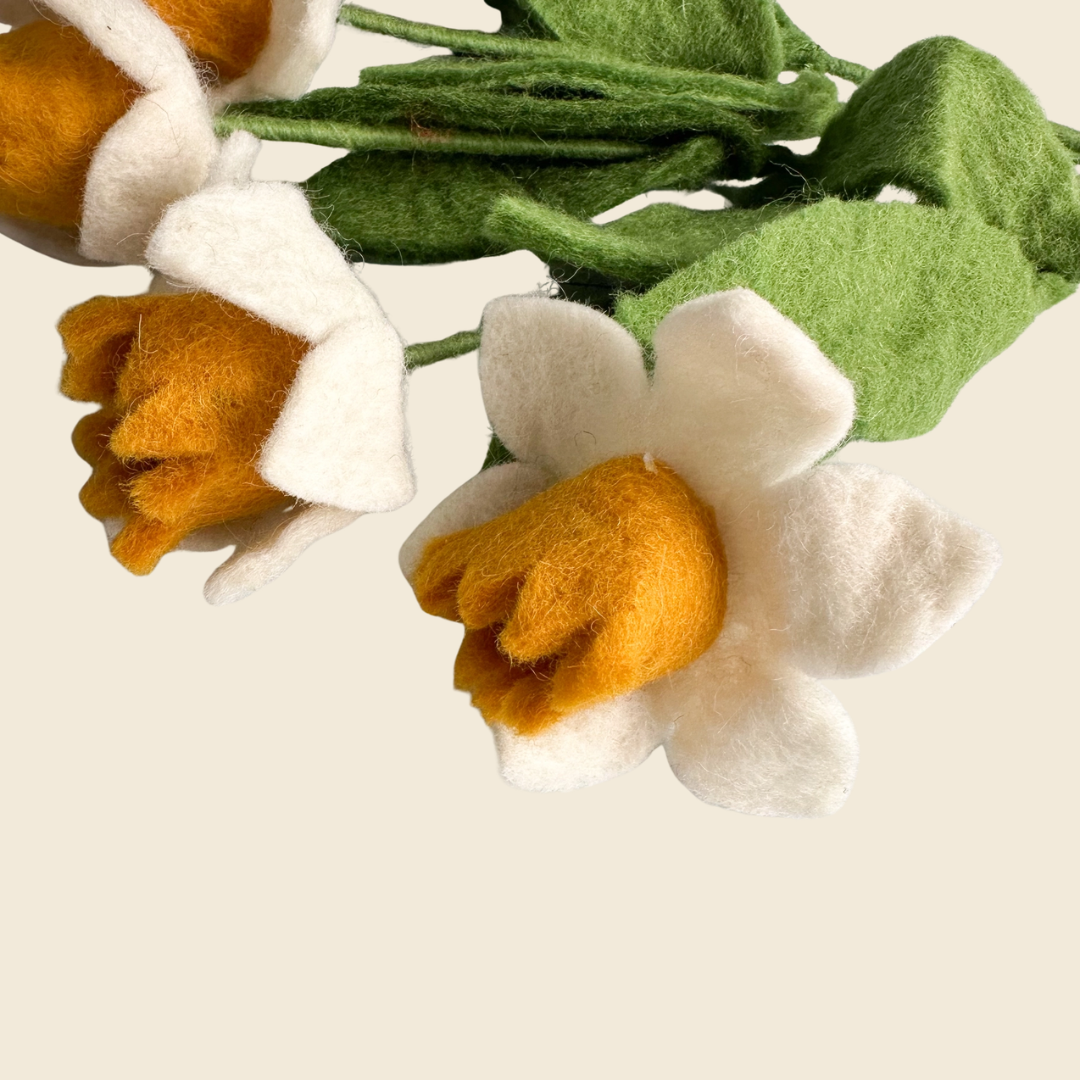 Felt Daffodil Flower Stem