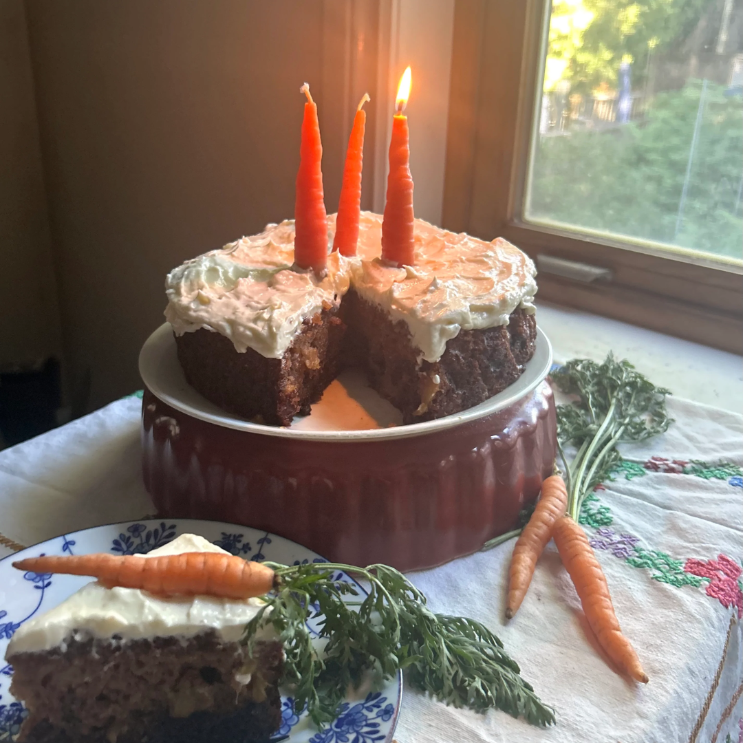 Carrot Beeswax Candle Box