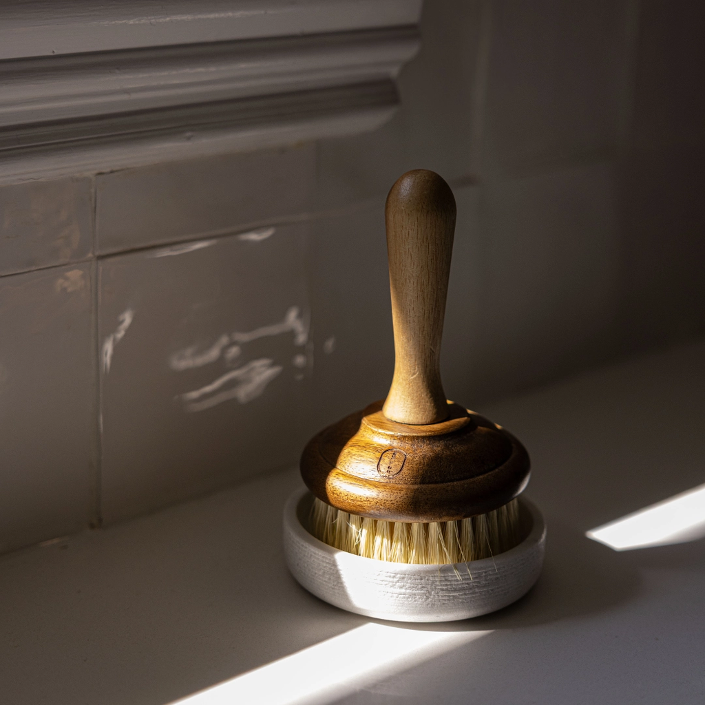 Dish Soap Scrub Brush