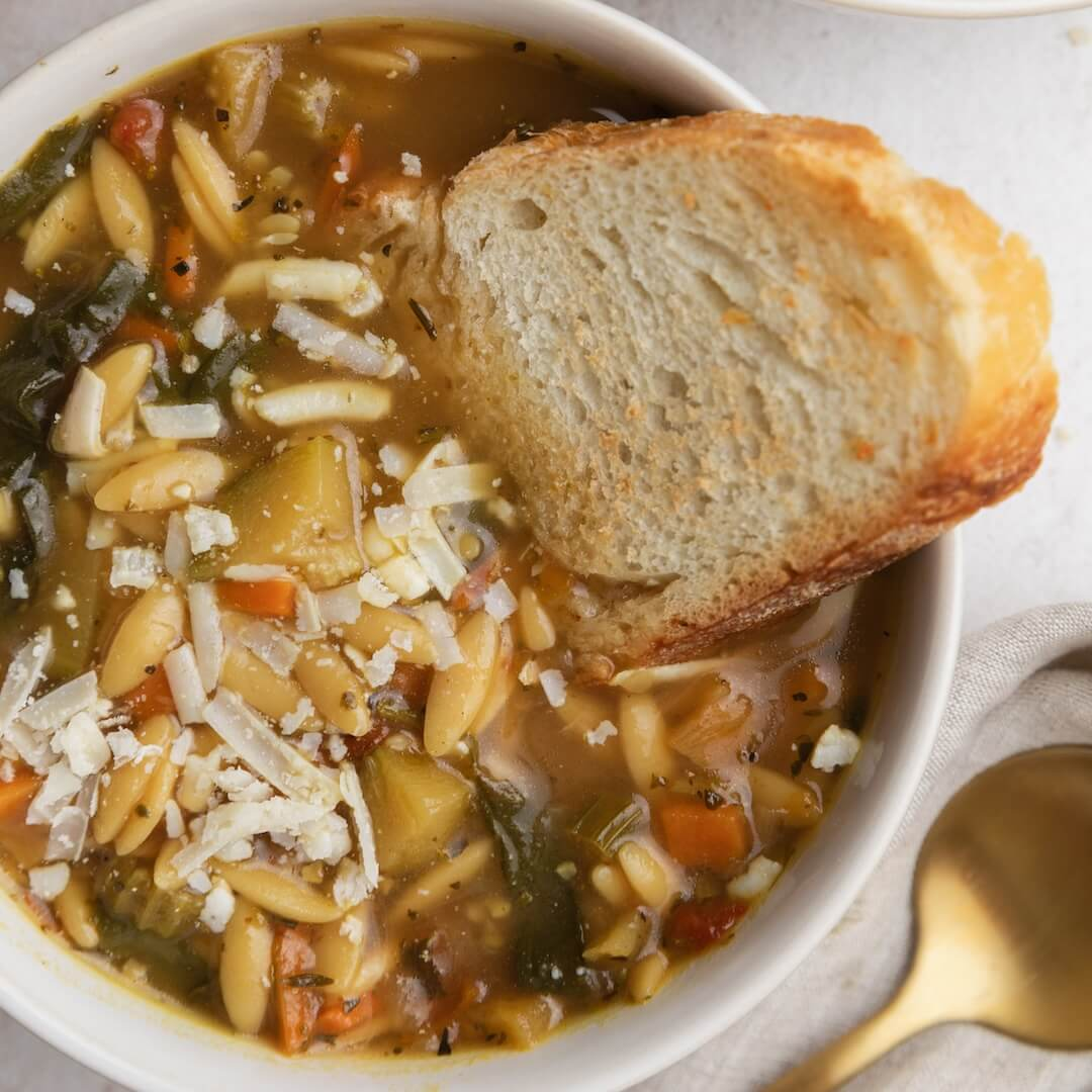 Lemon Chicken Orzo Soup